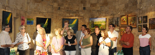 Les élus et les artistes le soir du vernissage Les élus et les artistes le soir du vernissage