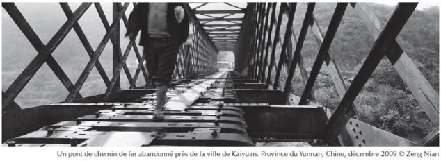 LA COMPAGNIE FRANCAISE DE L'ORIENT ET DE LA CHINE PRESENTE: LA COMPAGNIE FRANCAISE DE L'ORIENT ET DE LA CHINE PRESENTE: