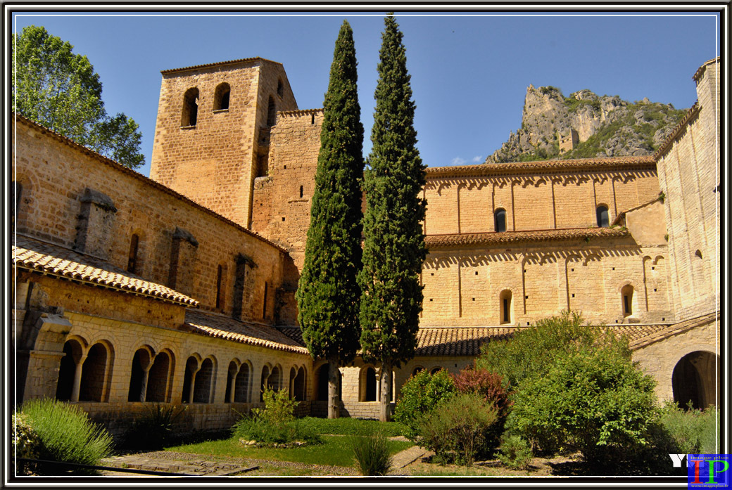 001-Saint Guilhem le Désert-BB.jpg 001-Saint Guilhem le Désert-BB.jpg