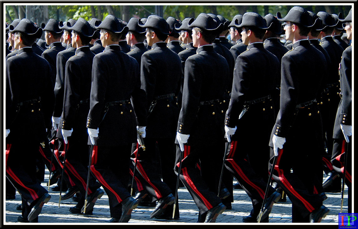 070-Polytechnique-14 juillet 2005-BBjpg.jpg 070-Polytechnique-14 juillet 2005-BBjpg.jpg