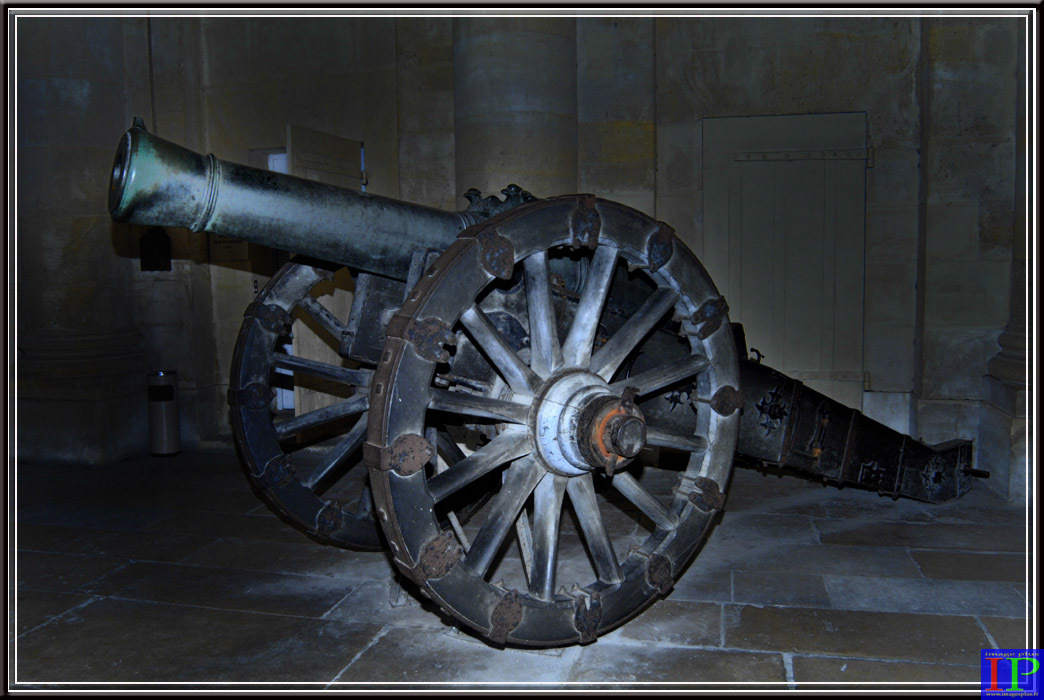 002-Canon Invalides-BB.jpg 002-Canon Invalides-BB.jpg