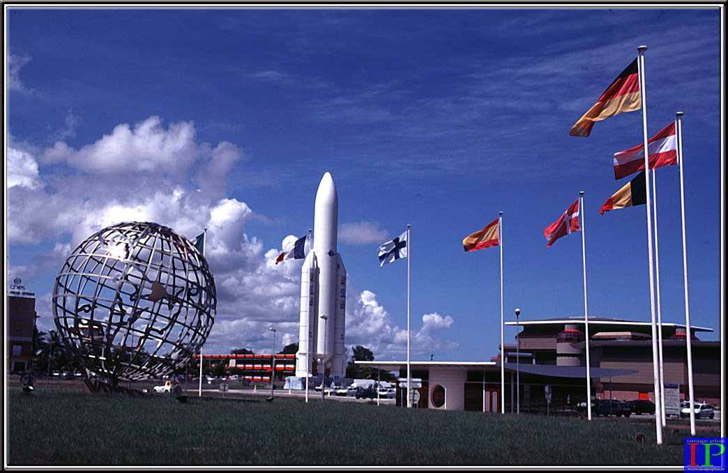 Espace-CSG-BB.jpg Espace-CSG-BB.jpg