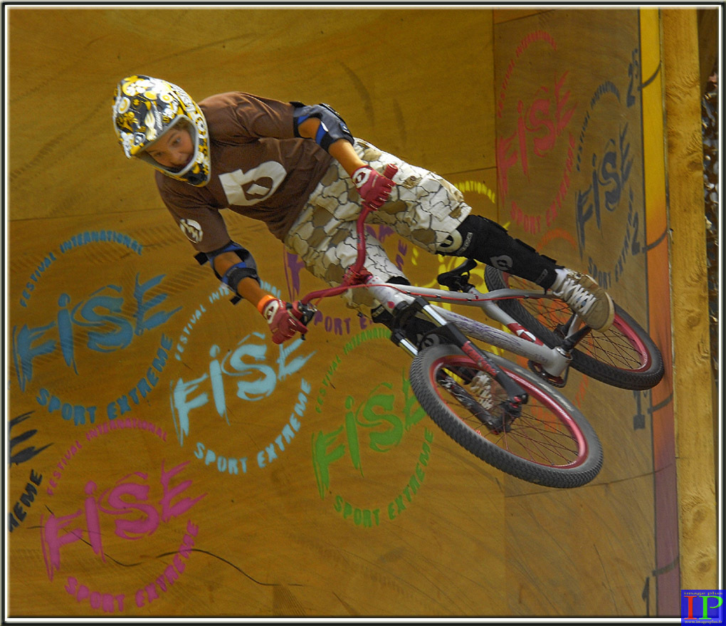 002-FISE-Montpellier 2009-BB.jpg 002-FISE-Montpellier 2009-BB.jpg