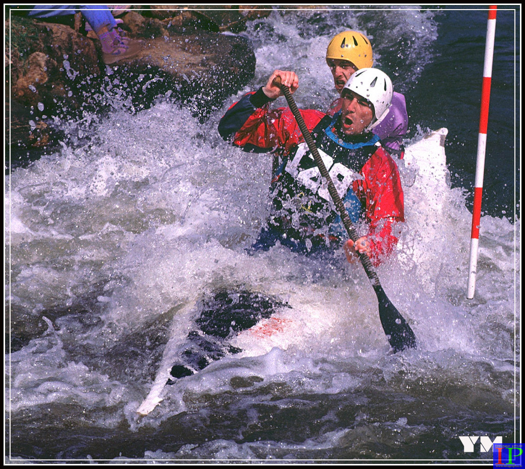 005-Kayak-BB.jpg 005-Kayak-BB.jpg