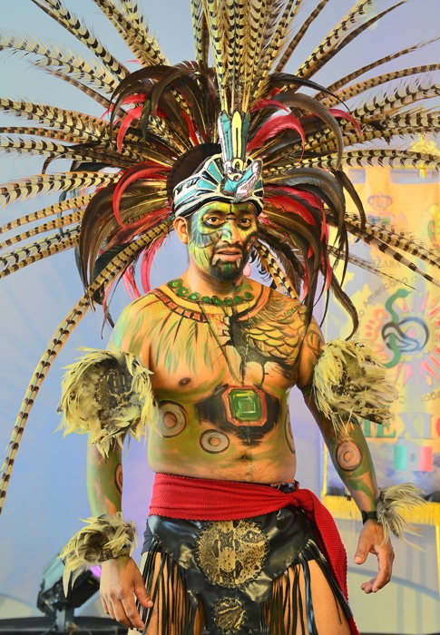 004-Masque mexicain-2012-10-10-BB © Yvan Marcou 004-Masque mexicain-2012-10-10-BB © Yvan Marcou